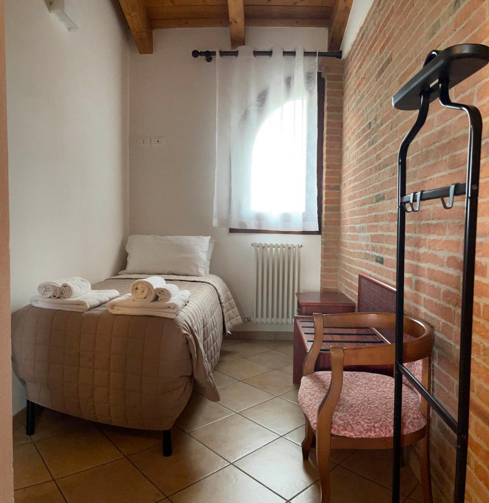 Il Ghiandolino Villa Imola Buitenkant foto