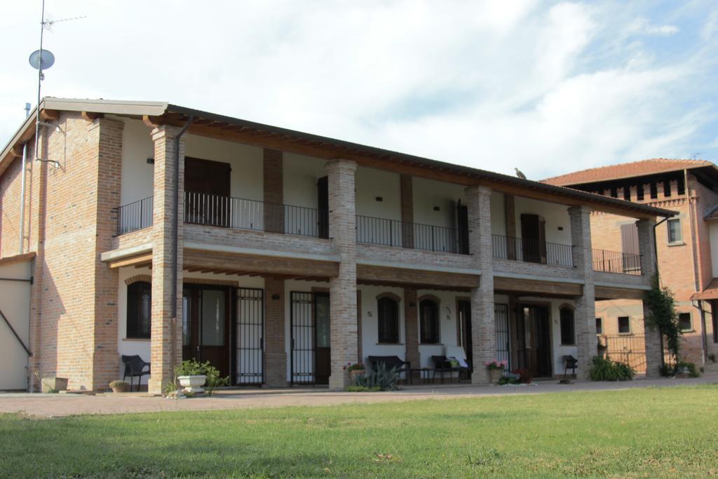 Il Ghiandolino Villa Imola Buitenkant foto